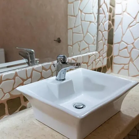 Evdokia's And 네오스마르마라스