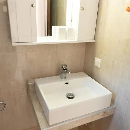 Evdokia's And 네오스마르마라스