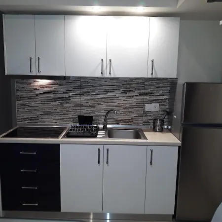 아파트 Evdokia's And *