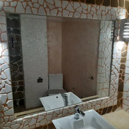 Apartment Evdokia's And Néos Marmarás