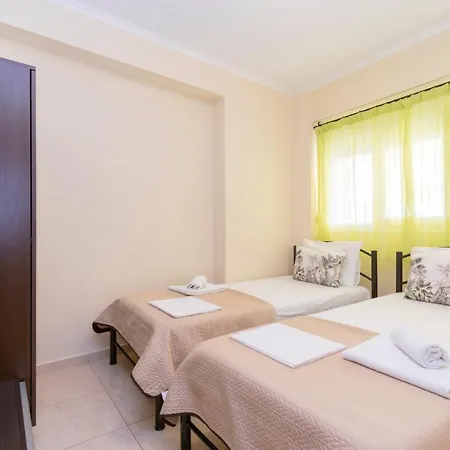 Evdokia's And * 네오스마르마라스