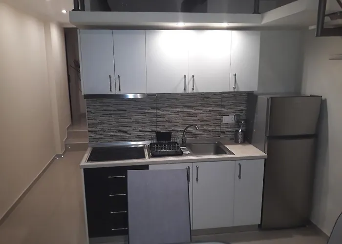 Evdokia's And Appartement Neos Marmaras