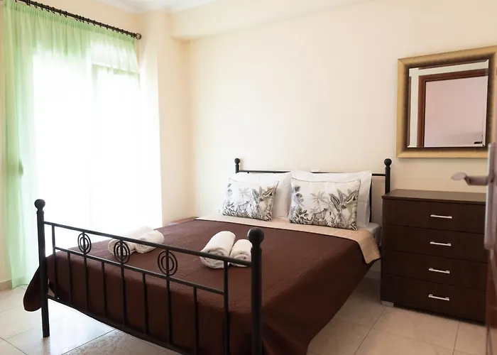 Evdokia's And Appartement Neos Marmaras