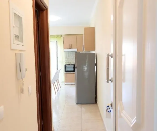 Evdokia's And Appartement Neos Marmaras