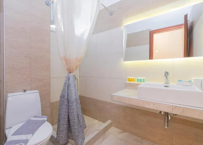 Appartement Evdokia's And *